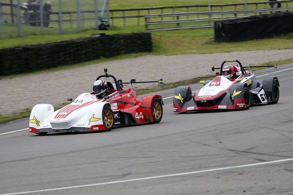Ligeværdige kampe da Aquila Formel 1000 besøgte Västkustloppet
(Foto: Bengt-Åce Gustavsson - racefoto.se)